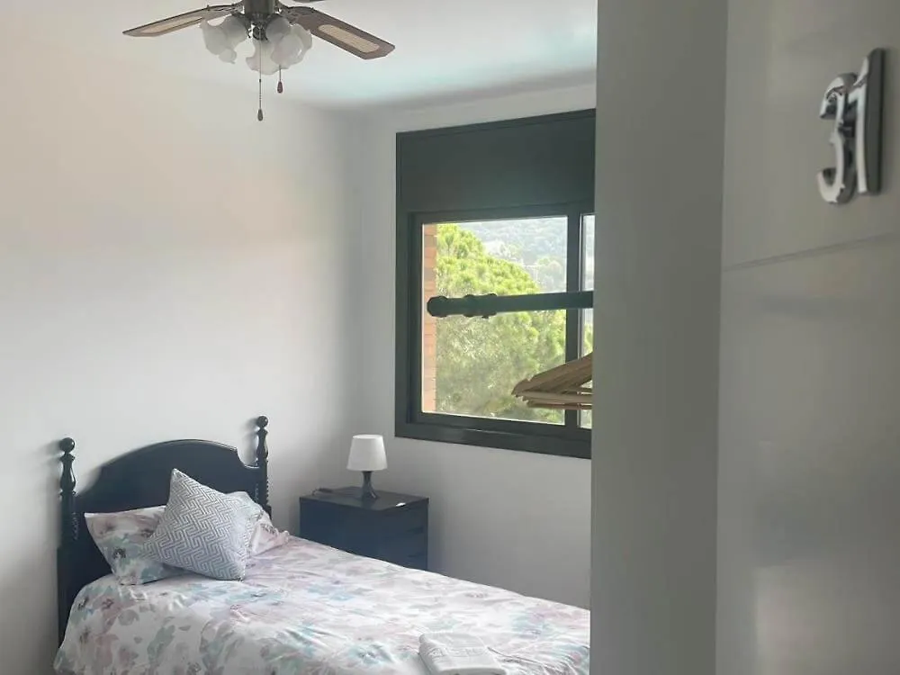 Habitaciones En Villa Coliving Villa Vistas San Fausto de Campcentellas 0*,  İspanya