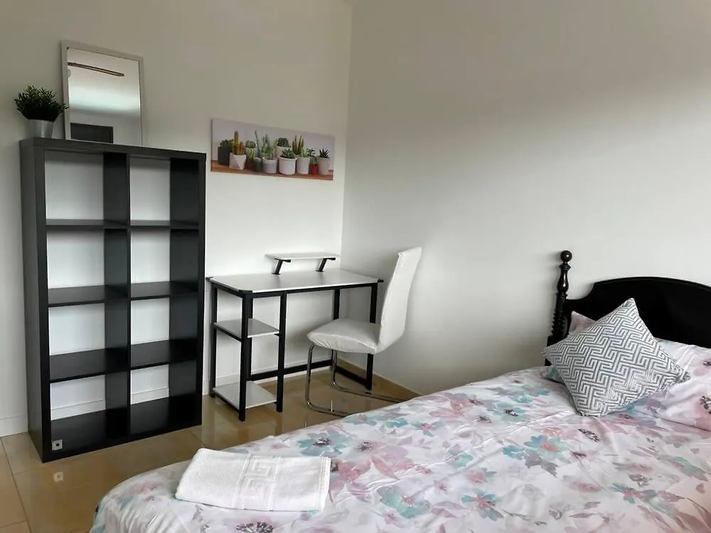 Habitaciones En Villa Coliving Villa Vistas San Fausto de Campcentellas 0*,