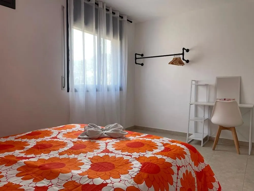 Pansiyon Habitaciones En Villa Coliving Villa Vistas San Fausto de Campcentellas İspanya