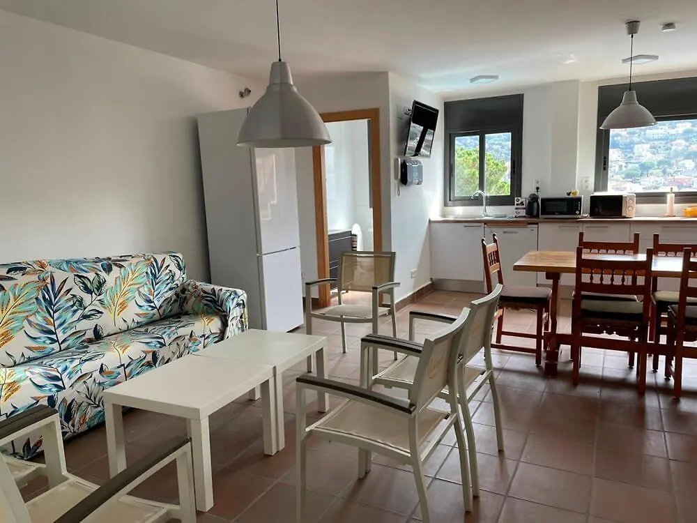 Pansiyon Habitaciones En Villa Coliving Villa Vistas San Fausto de Campcentellas