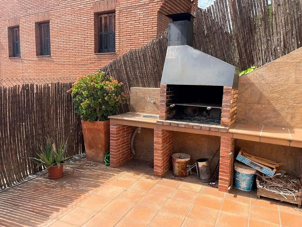 Habitaciones En Villa Coliving Villa Vistas San Fausto de Campcentellas 0*,