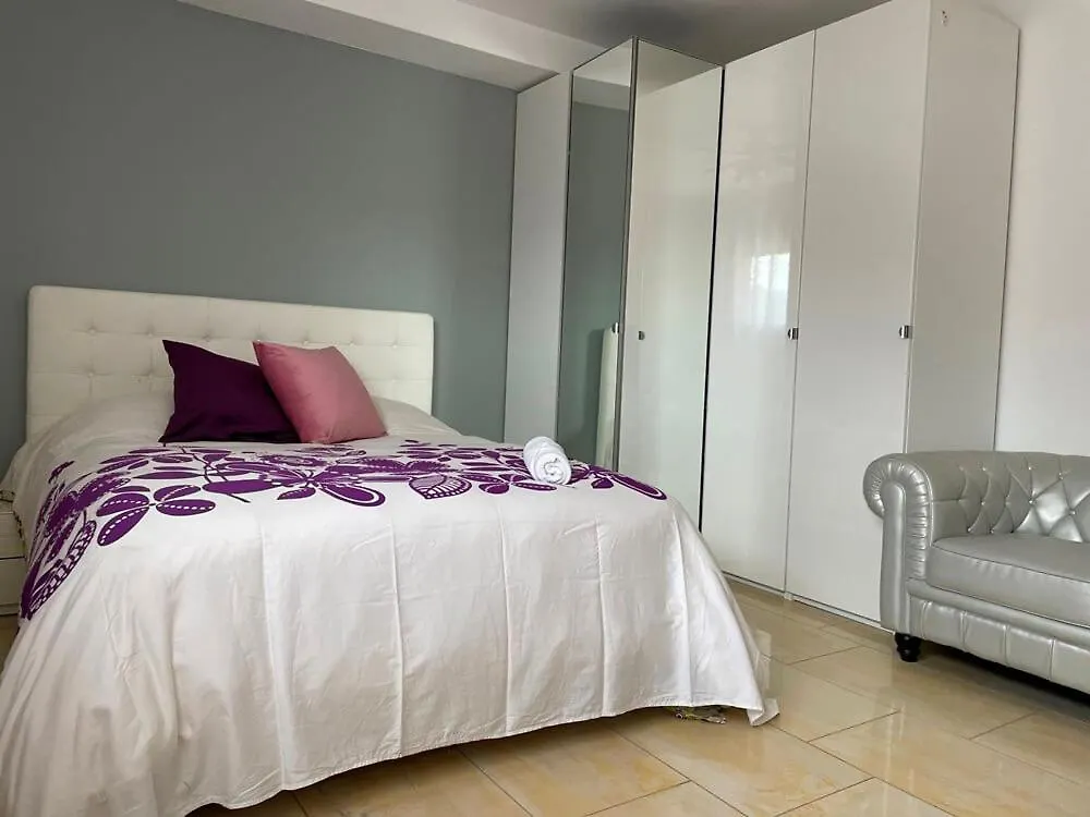 Habitaciones En Villa Coliving Villa Vistas San Fausto de Campcentellas 0*,  Spain